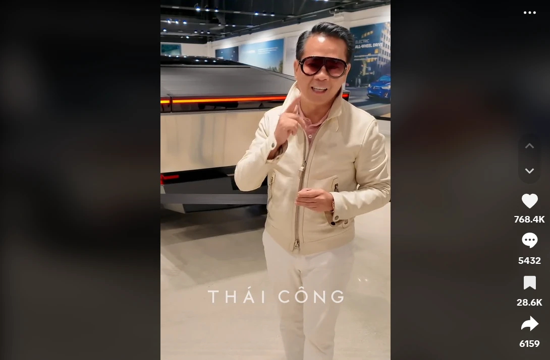 Jenny Huỳnh flex xế hộp tỷ đồng giống G-Dragon, Thái Công ước cũng không thể mua - Hình 2