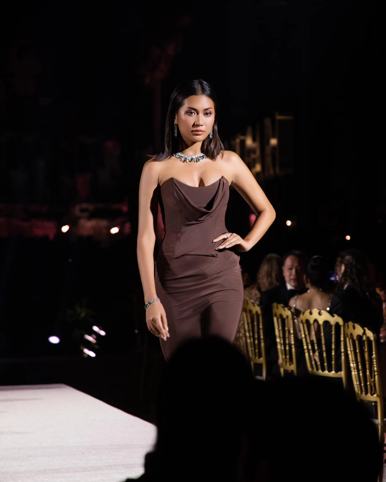 Miss Cosmo 2024 sang Siem Reap diễn vedette, show đẳng cấp nhất ở Campuchia - Hình 1