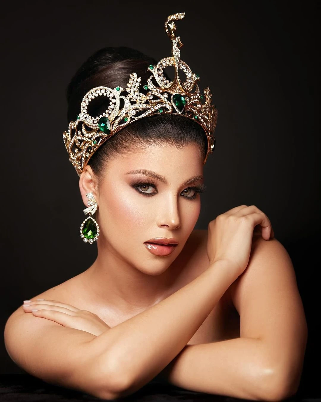 Tina Batson: Miss Grand Venezuela bị đem con bỏ chợ, chấp nhận mất vương miện - Hình 1