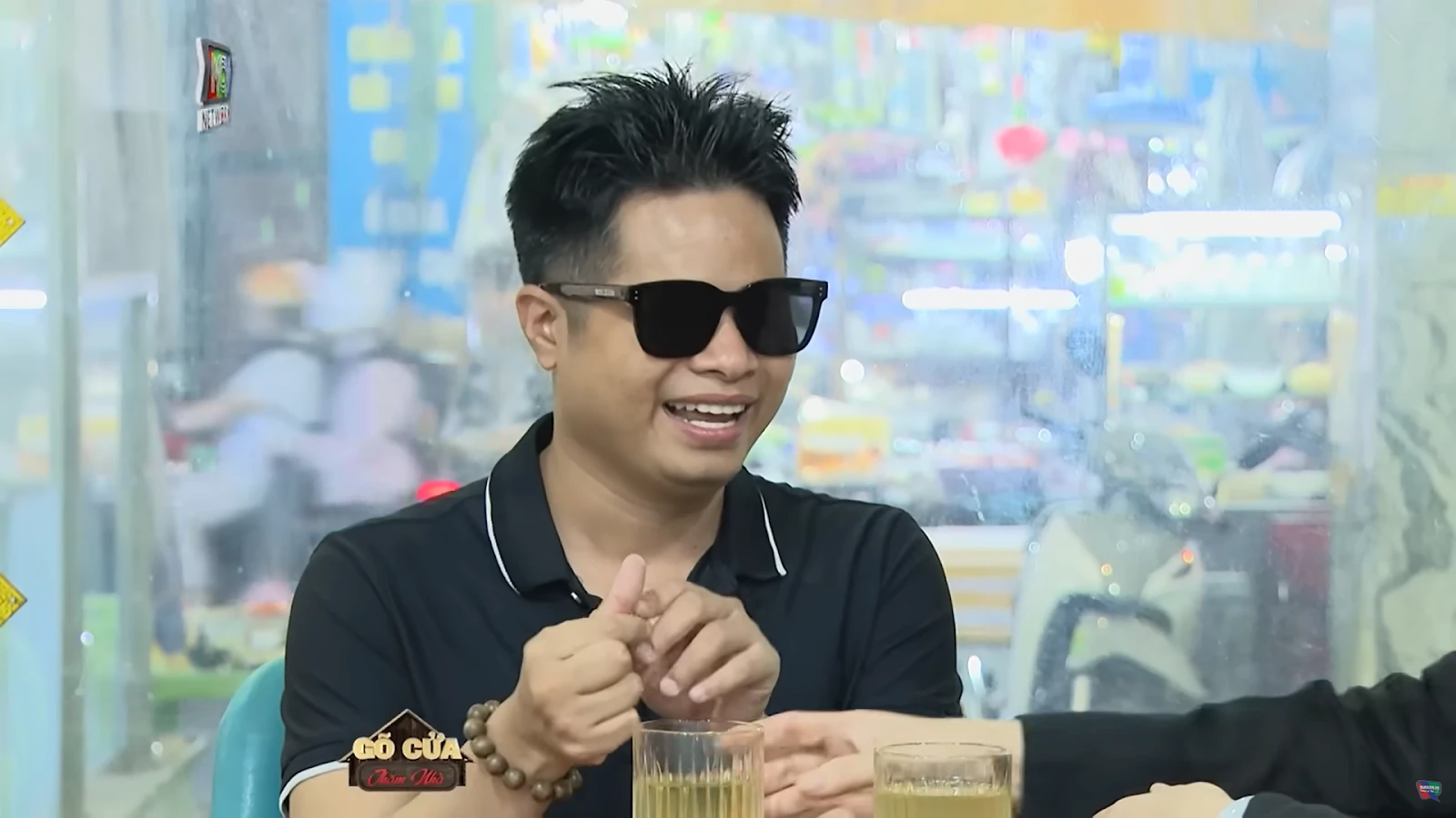 Văn Đông: Chàng khiếm thị The Voice VN, cưới đàn chị tý hon 1m25 nhỏ hơn 14 tuổi - Hình 3