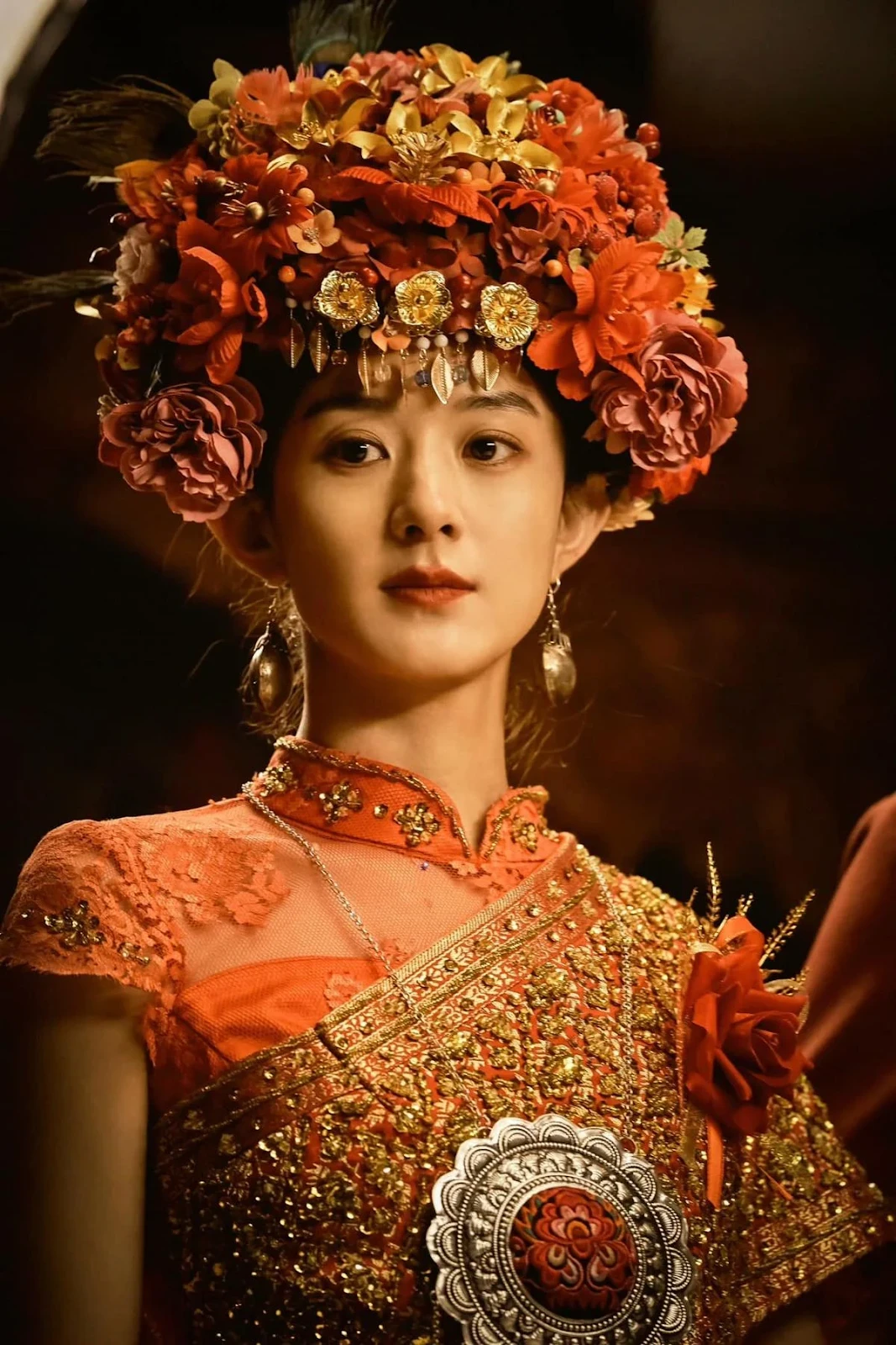 Triệu Lệ Dĩnh bị tóm tỏ tình Lâm Canh Tân, lộ cát-xê tiền tỷ vượt Mã Lệ - Hình 4
