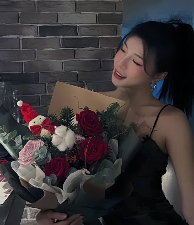 Nữ DJ vừa hạ cánh xuống Thái Lan đã bay mất 230 triệu, nghiêm trọng suýt mù mắt - Hình 6