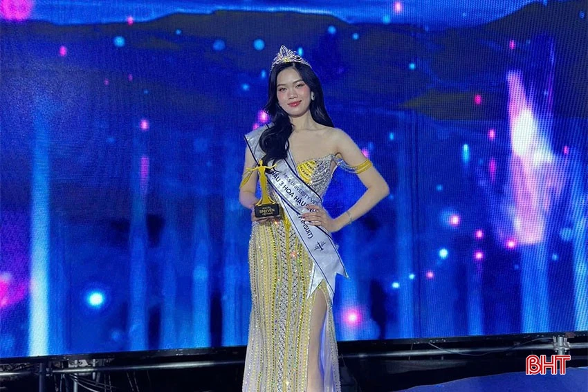 Nguyễn Linh Chi: Nữ sinh 2k3 đạt danh hiệu Á hậu tại Hoa hậu Sinh viên Việt Nam - Hình 4