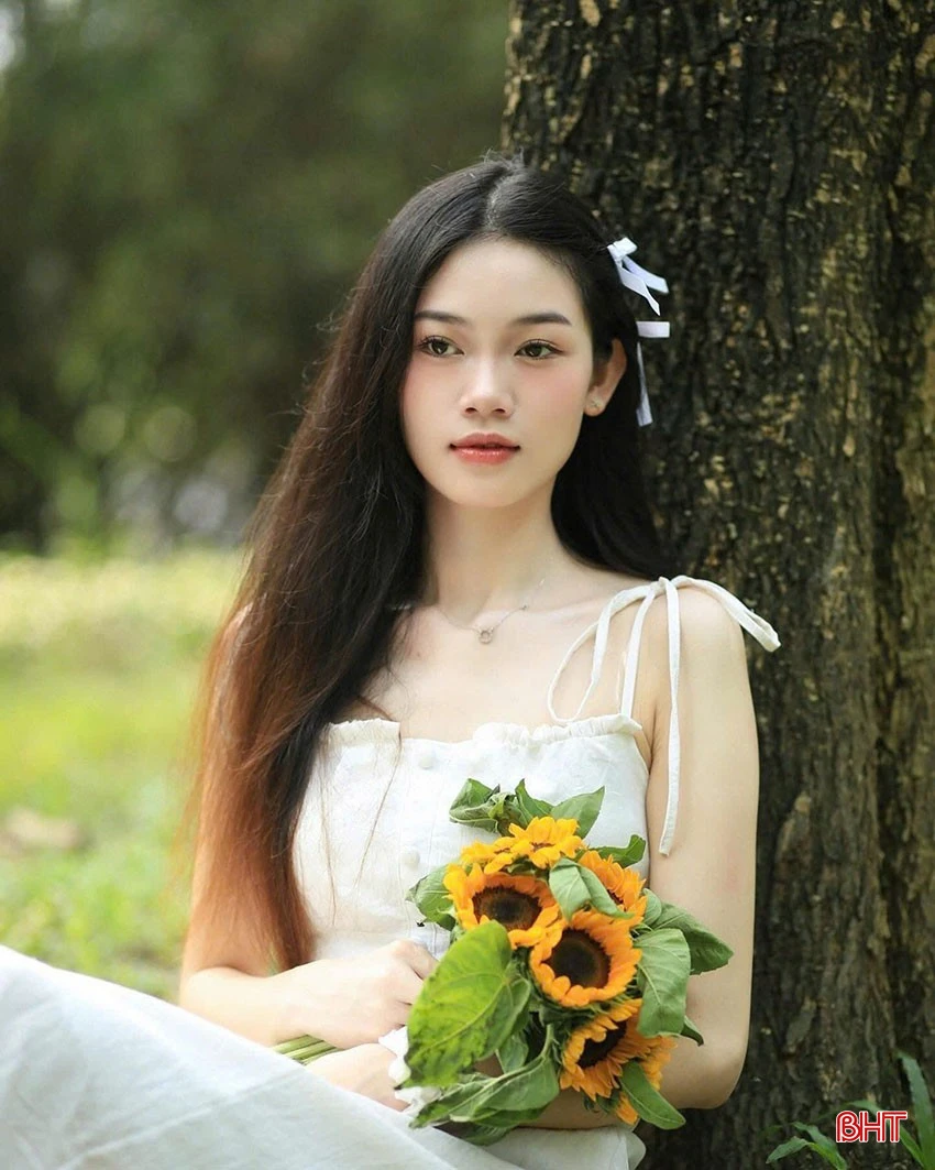 Nguyễn Linh Chi: Nữ sinh 2k3 đạt danh hiệu Á hậu tại Hoa hậu Sinh viên Việt Nam - Hình 6