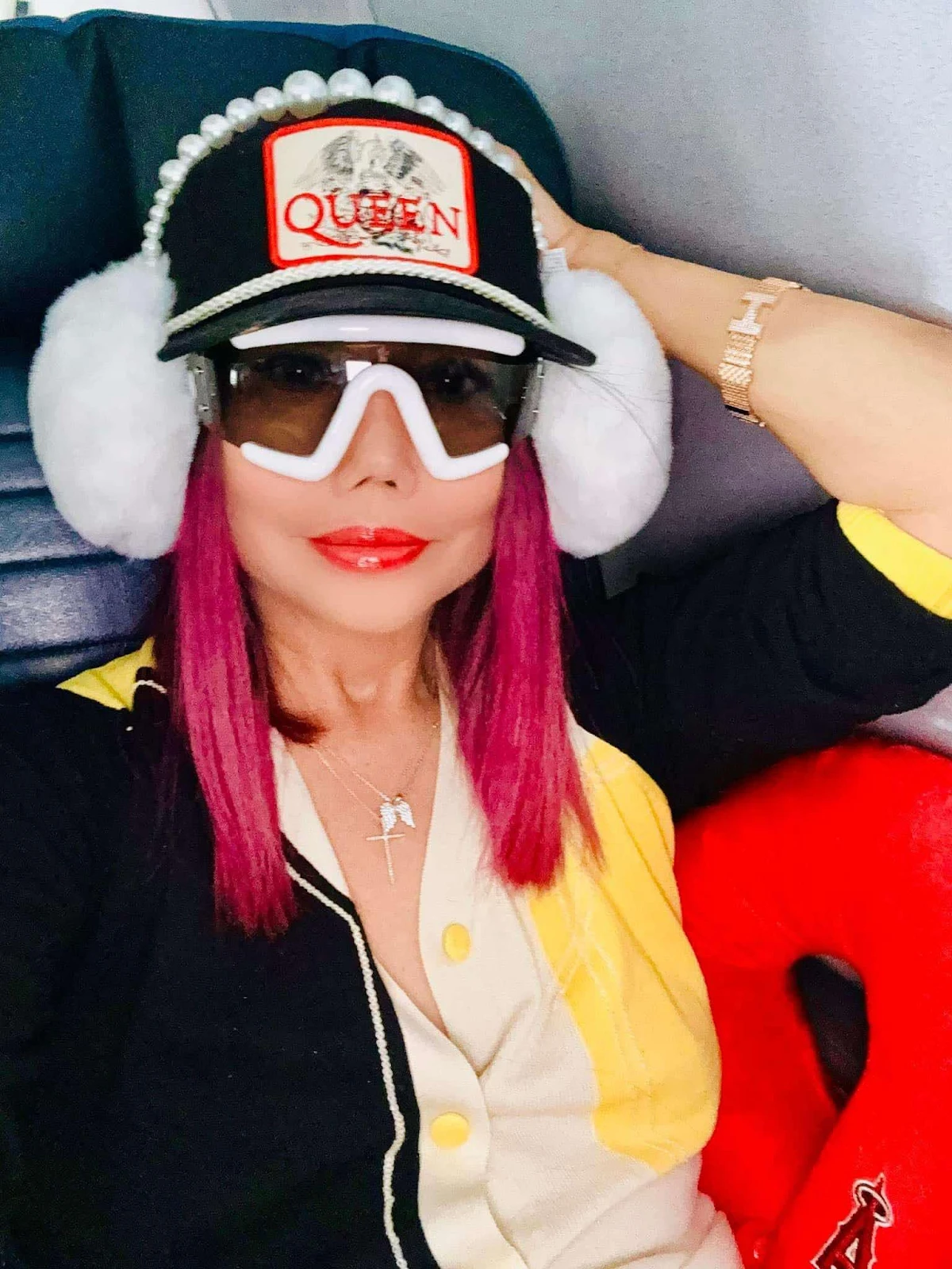 Lynda Trang Đài lộ diện sau lùm xùm ăn trộm, ẩn ý đồng nghiệp chơi khăm? - Hình 7
