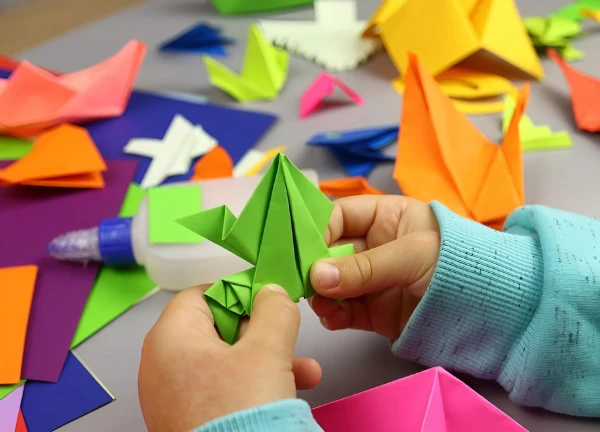 Money Origami lên ngôi: Tiền giấy thành tác phẩm nghệ thuật gây sốt? - Hình 1