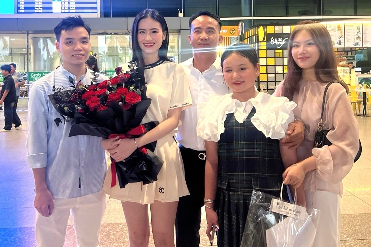 Ý Nhi lên trang chủ Miss World, 10 tiếng chỉ có 100 theo dõi, nguy cơ out top? - Hình 7