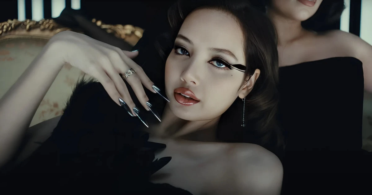 Lisa tung bài tẩy trong Mv mới, bước đệm xưng bá K-pop, sút bay mọi BXH? - Hình 6