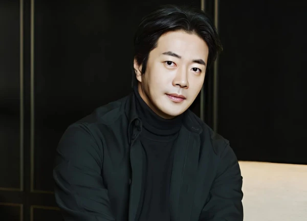 Tài tử Kwon Sang Woo tiết lộ bí mật rùng rợn, suýt xuống địa ngục vì một thứ? - Hình 3