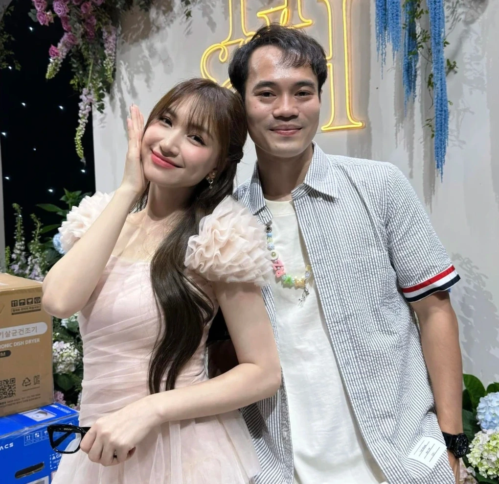 Văn Toàn nhập hội đập hộp mù, cái kết chấn động, Hòa Minzy tiết lộ điều sốc - Hình 5