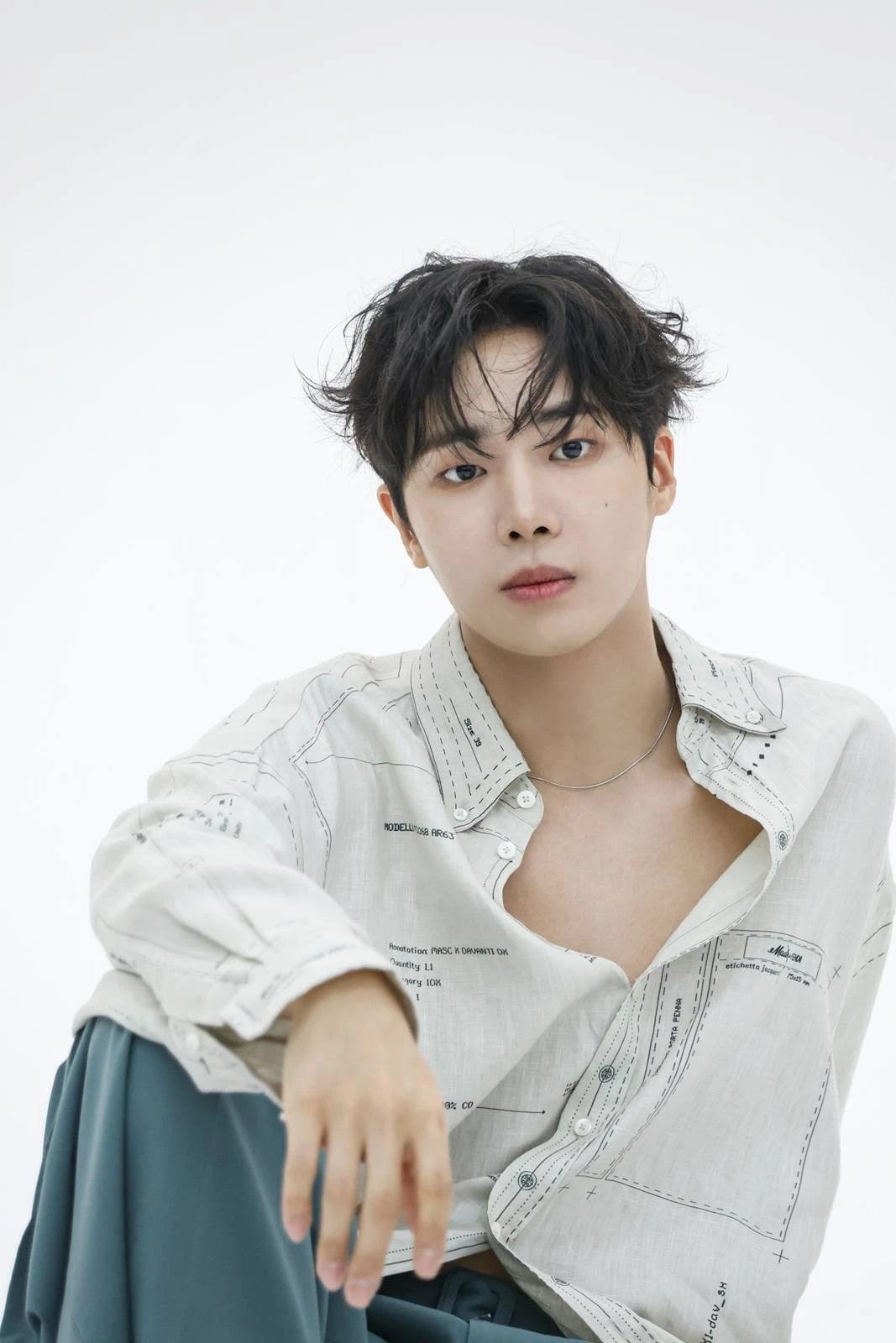 Choo Young Woo: Gia thế không tầm thường, liên tiếp đóng bom tấn - Hình 7