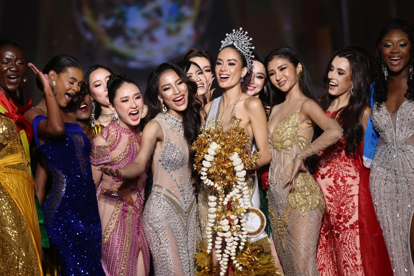 Chung kết Miss Global 2025: Như Vân đăng quang gặp hạn, fan làm lớn chuyện - Hình 2