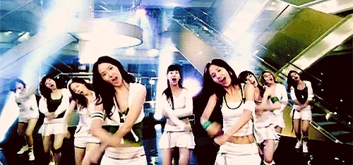 Ngoại lệ của gã khổng lồ đáng ghét nhất nhì Kpop: Cả nhóm hát như 1, nhạc càng nghe càng trôi - Hình 3