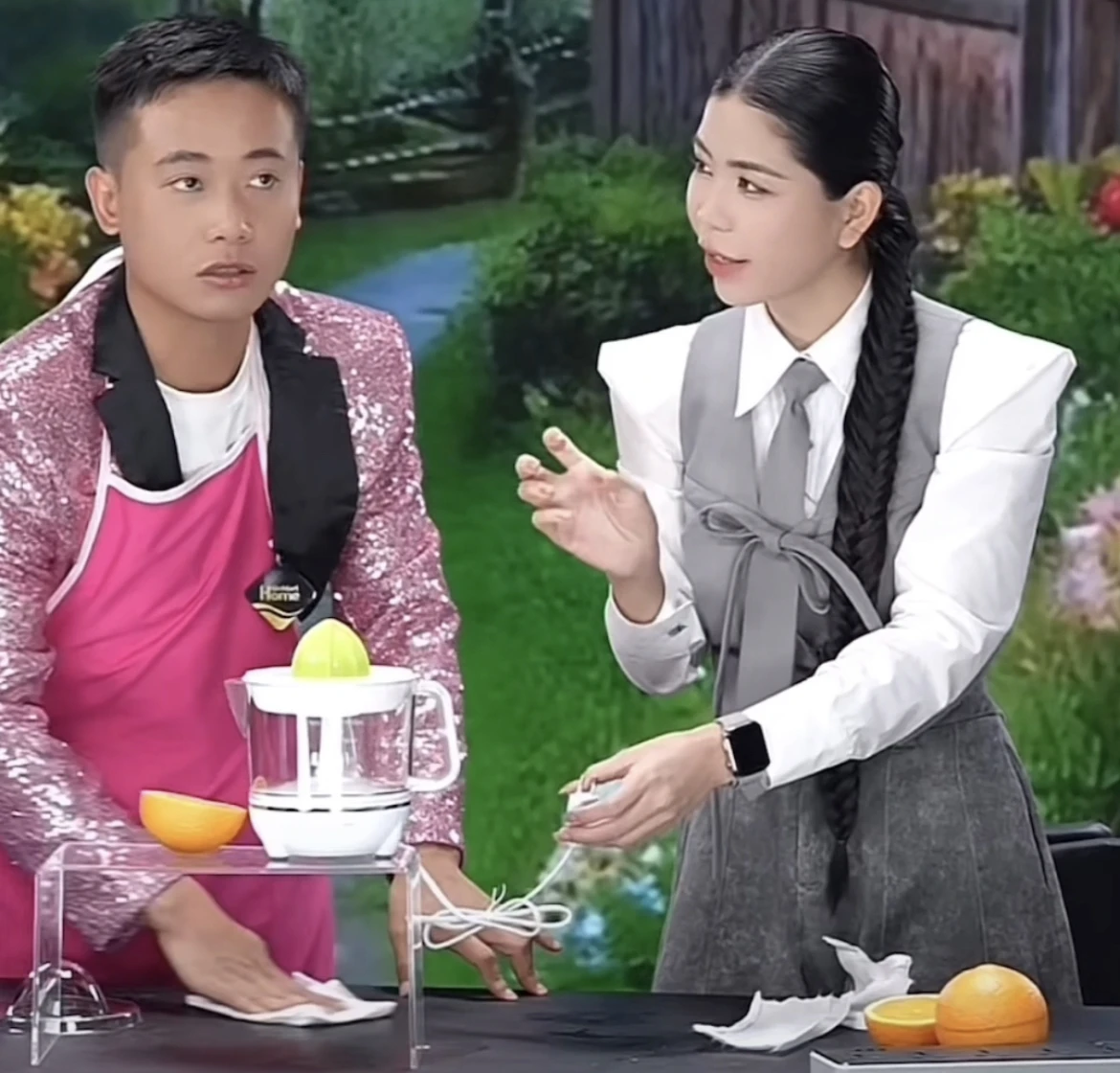 Quang Linh lộ bên trong căn nhà tại Nghệ An, sở hữu bạc tỷ cho bố mẹ ở ra sao? - Hình 7