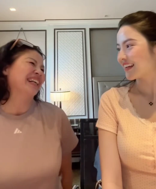 Vợ Quang Hải show quà khủng trước mẹ chồng, mẹ ruột, đáp trả CĐM vụ nịnh - Hình 6