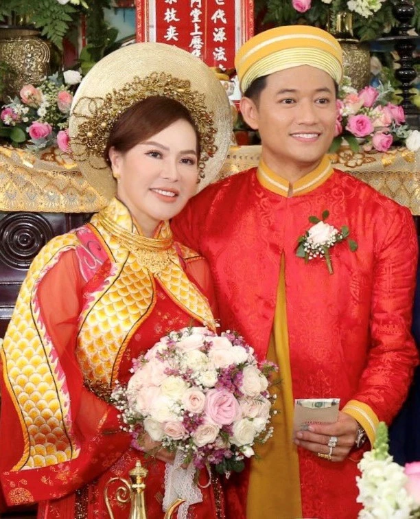 Ngọc Tiền vợ Quý Bình bị bóc mẽ tài sản hậu chồng mất, đời tư lộ thứ bất ngờ - Hình 6