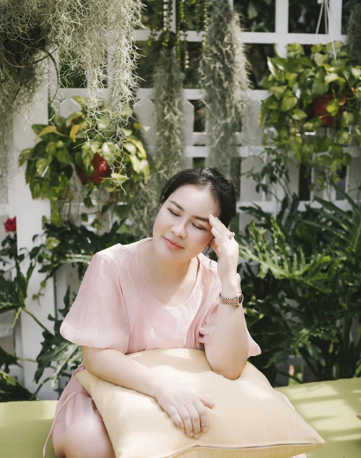 Ngọc Tiền vợ Quý Bình bị bóc mẽ tài sản hậu chồng mất, đời tư lộ thứ bất ngờ - Hình 5