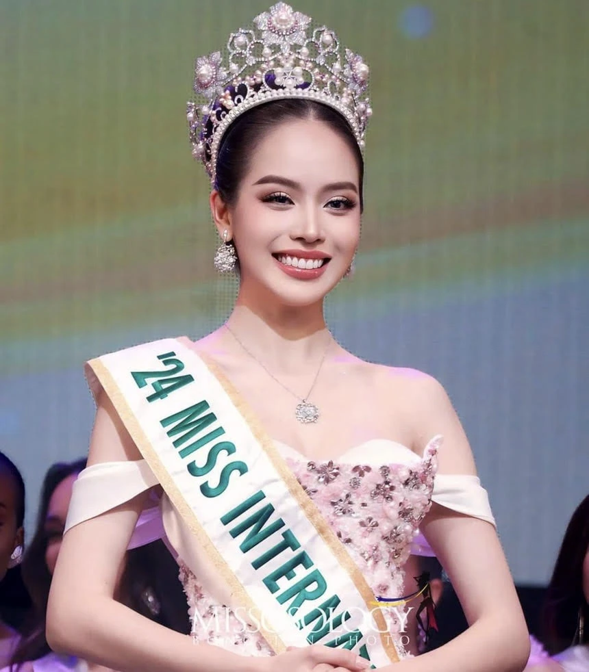 Thanh Thủy: 1 mình gánh cả công ty lúc Thuỳ Tiên gặp biến, lọt Timeless Beauty - Hình 2