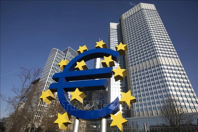 Euro kỹ thuật số trở thành ưu tiên chiến lược của ECB trước động thái từ Mỹ - Hình 1