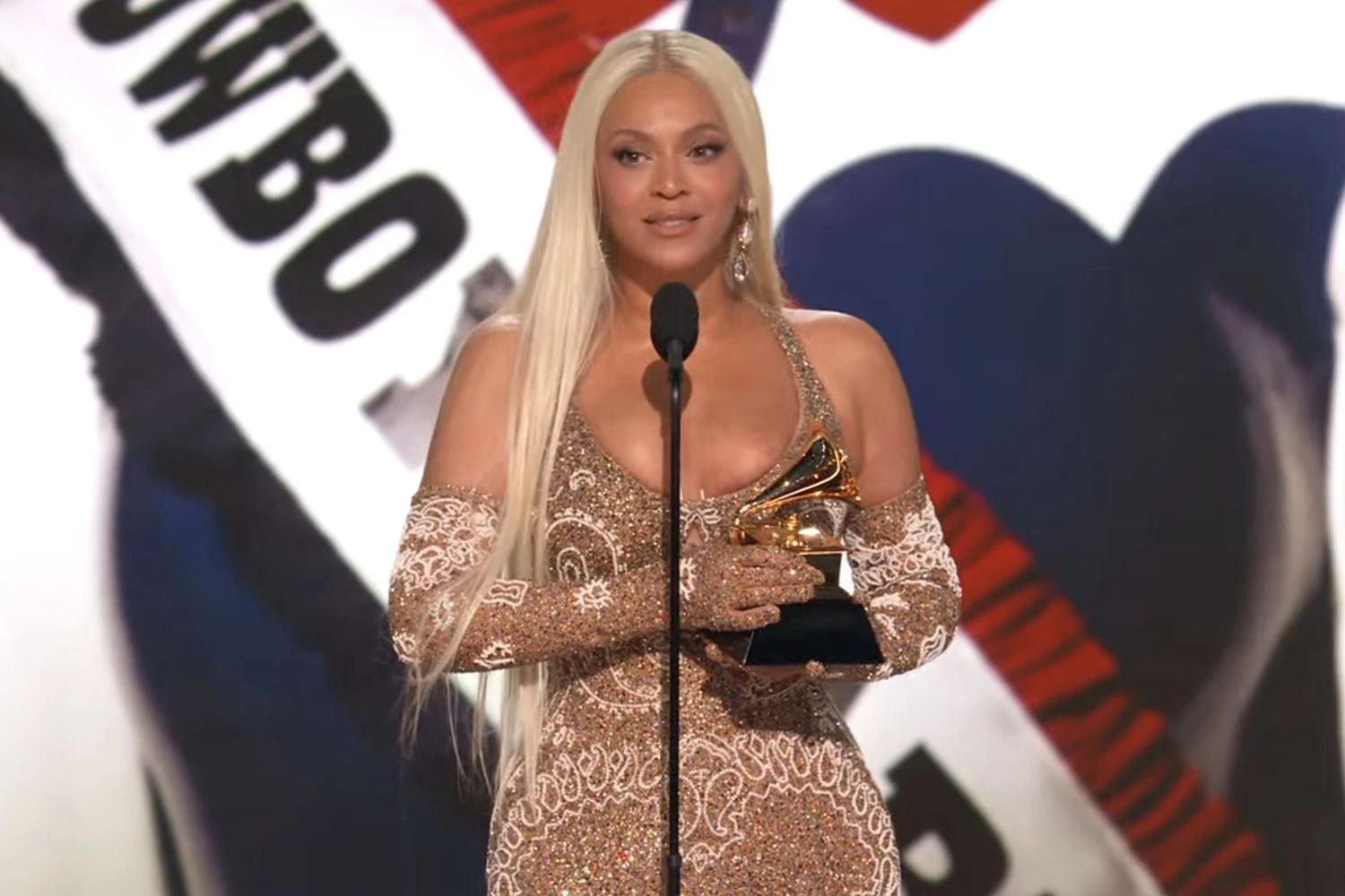 Beyoncé thắng Grammy vẫn flop, vé concert ế, không ai thèm mua, giải nghệ? - Hình 1