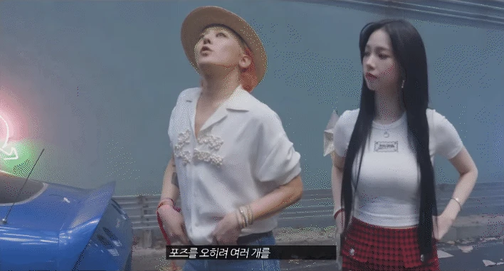 G-Dragon sượng trân trong lần đầu sánh đôi mỹ nữ kém 12 tuổi, 1 tiết lộ 18 gây chú ý - Hình 3