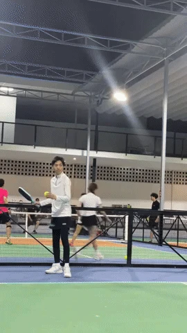 Nam ca sĩ Vbiz bị vợ không cho đi giao lưu pickleball nữa sau khi khoe chơi cùng ViruSs - Hình 2