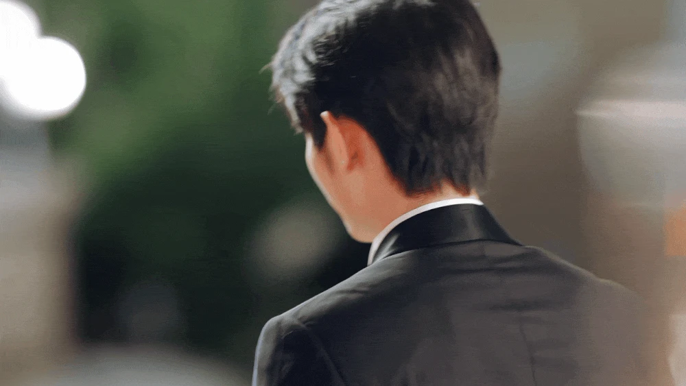 Phim ngôn tình ngược tâm gây sốt MXH: Nam chính là tổng tài càng điên càng đẹp, nữ chính sang chảnh tràn màn hình - Hình 5