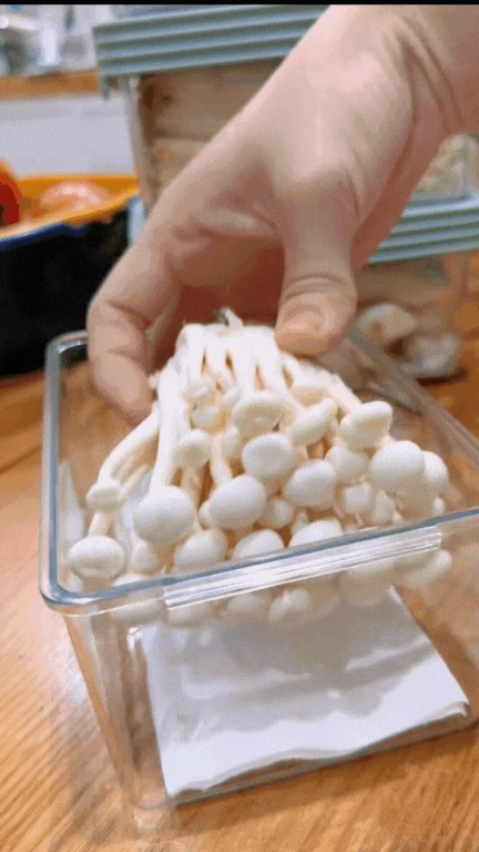 Mẹ đảm ở TP HCM chia sẻ cách bảo quản rau củ cả tuần trong tủ lạnh vẫn tươi roi rói, mang cả chợ về nhà vẫn vô tư! - Hình 15