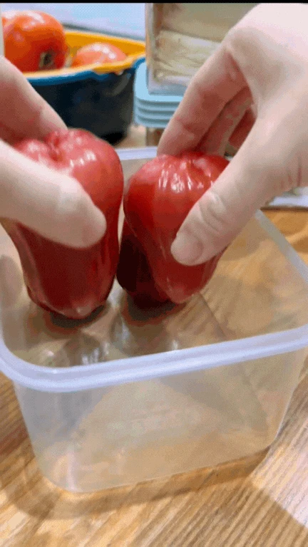 Mẹ đảm ở TP HCM chia sẻ cách bảo quản rau củ cả tuần trong tủ lạnh vẫn tươi roi rói, mang cả chợ về nhà vẫn vô tư! - Hình 17