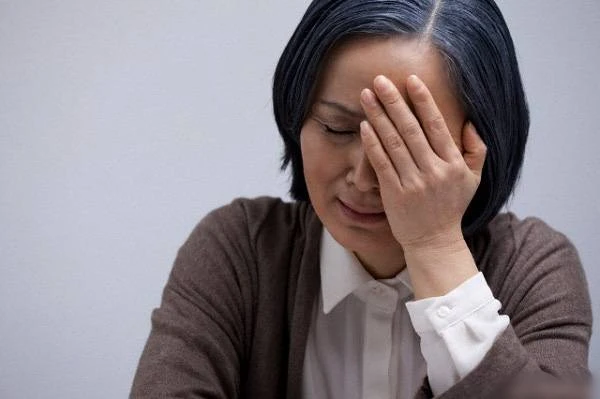 Em bé thiên niên kỷ Qianqian: 13 tuổi viết nhạc, mất đột ngột chưa kịp trối - Hình 6