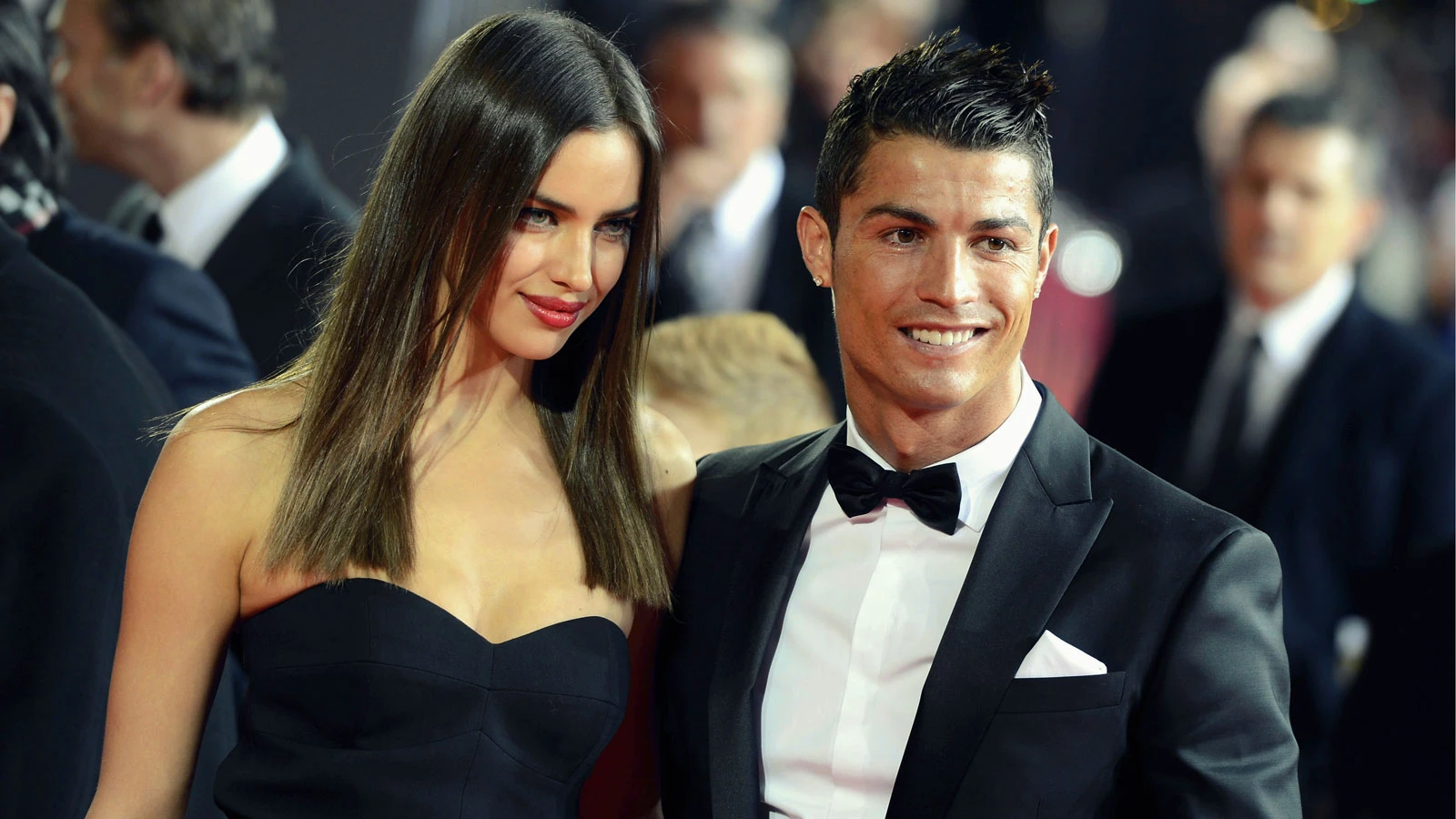 Lộ lý do Ronaldo đá siêu mẫu Irina, đến với Georgina, ai nghe cũng sốc? - Hình 2
