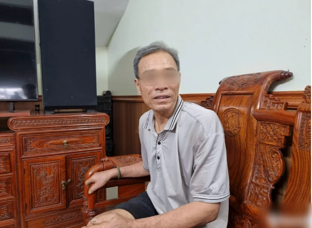 Vụ bé gái bị bắt trên nóc nhà: Đối tượng chưa hết ngáo, khai gì với công an? - Hình 3