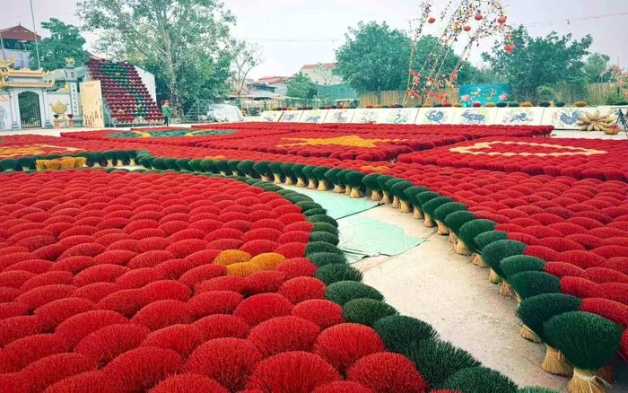 Khám phá làng hương được bình chọn vào Top 7 Ấn tượng Việt Nam - Hình 3