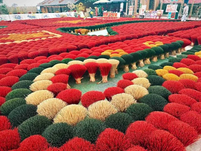 Khám phá làng hương được bình chọn vào Top 7 Ấn tượng Việt Nam - Hình 1