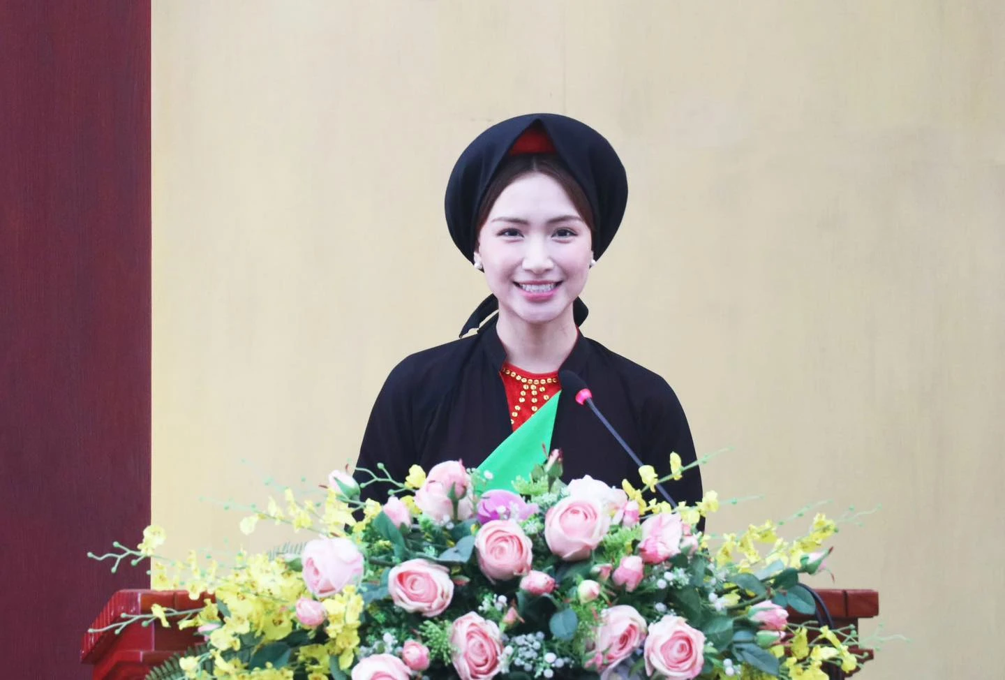 Vì sao Hòa Minzy gây sốt? - Hình 2
