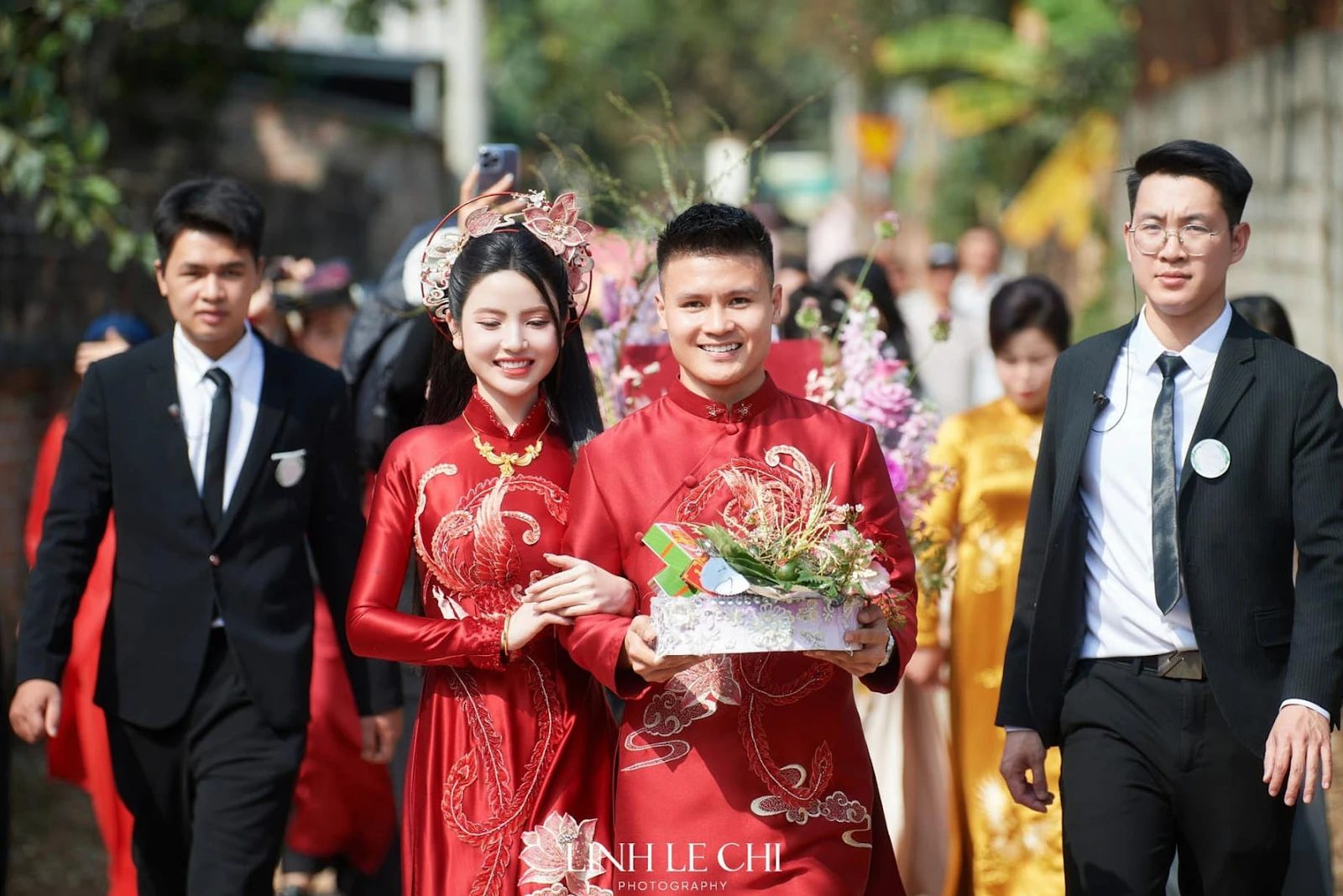 Vợ Quang Hải kỷ niệm ngày cưới, âm thầm đăng 1 ảnh, đáp trả CĐM đồn tan vỡ? - Hình 2