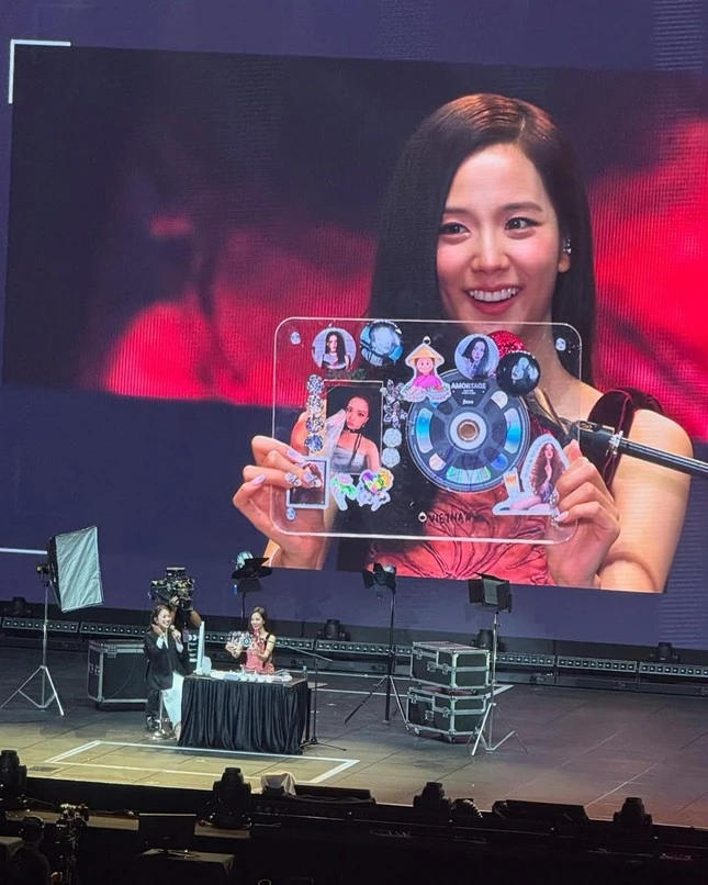 Jisoo set kèo mới với fan Việt, yêu cầu 1 thứ, vội chạy nước rút lúc giữa đêm? - Hình 3