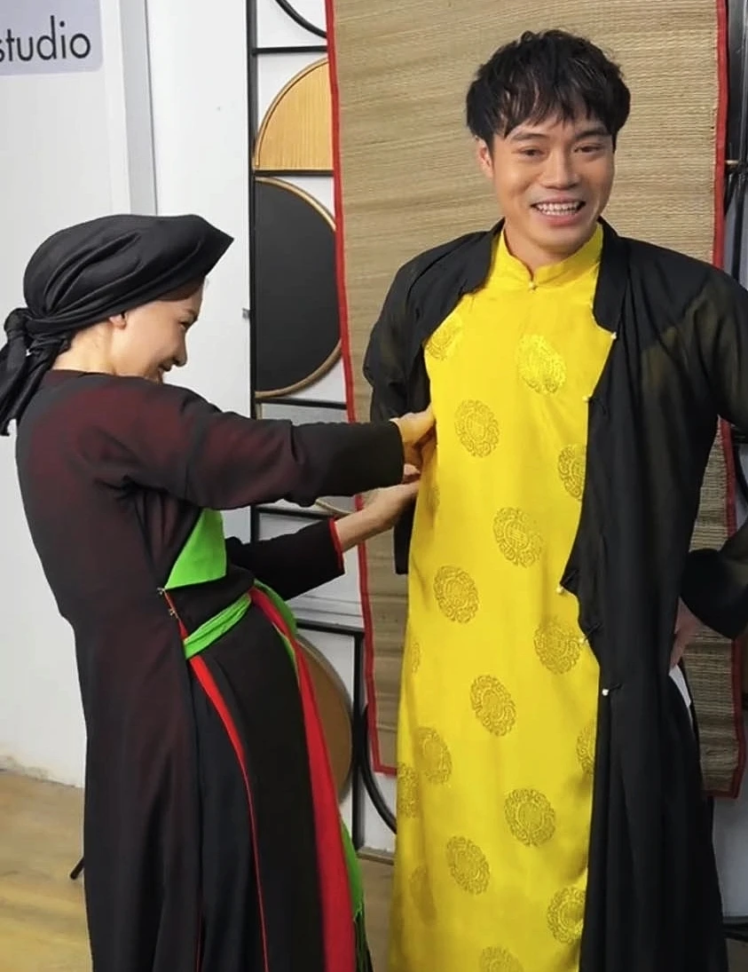 Văn Toàn treo giò như Văn Hậu vì chấn thương, phải dựa vào Hoà Minzy? - Hình 7