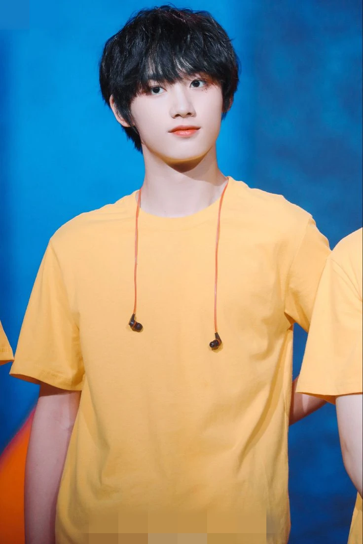 Đinh Trình Hâm: Main dancer TNT, xuất thân nhà nông, bị Dương Mịch động chạm - Hình 3