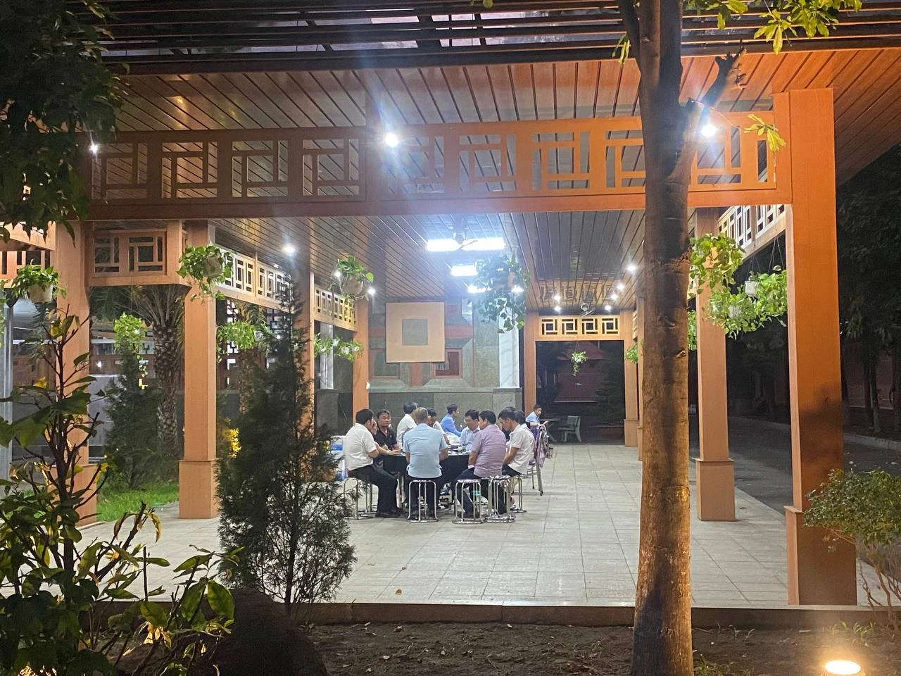 Sư thầy phát biểu về Quý Bình trước tang lễ, xé lòng bài đăng kỷ niệm từ thiện - Hình 7