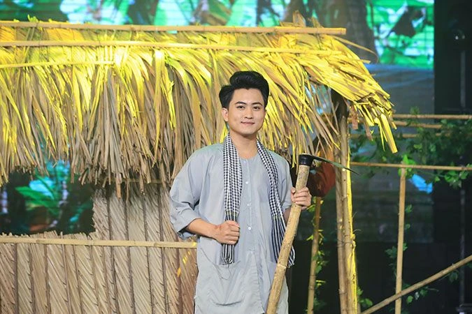 Văn Hương - Giọng ca quê hương buồn bẩm sinh, dám nghĩ dám làm vì đam mê - Hình 4