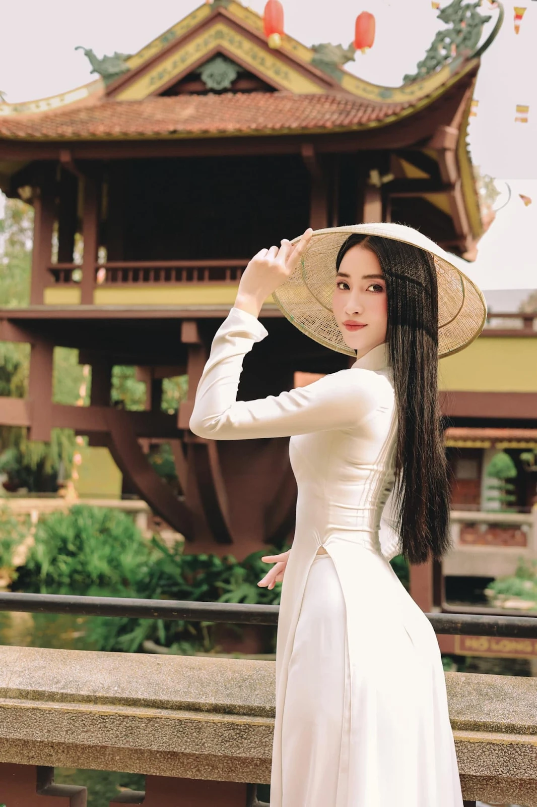 Tú Hảo: Chân dài GenZ gây bùng nổ tại Miss Cosmo Vietnam 2025, profile khủng - Hình 6