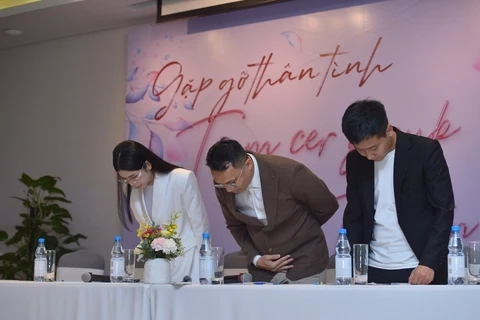 Trưởng fan club nhận phu nhân Quang Linh, lên clip xin lỗi, nói câu sốc óc CĐM - Hình 6