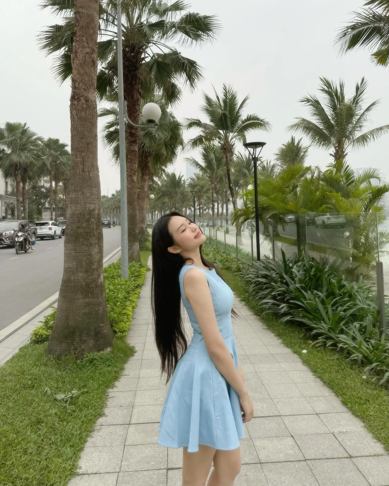 Vợ Văn Hậu lộ diện hậu ồn ào, flex chế độ chồng chiều, khí chất tràn viền - Hình 2