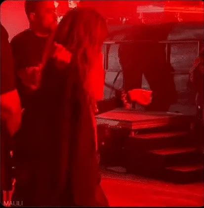 3 thành viên BLACKPINK hội tụ bùng nổ Coachella, Lisa công khai bạn trai trước bàn dân thiên hạ? - Hình 5