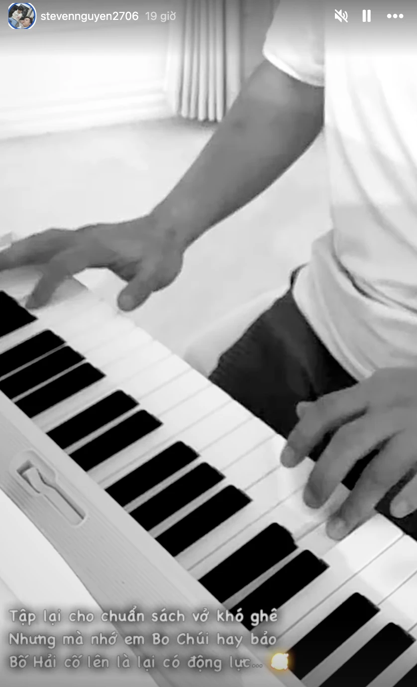 Bé Bo - Con trai Hoà Minzy nói 4 chữ với bố ruột, Văn Toàn nếp 1 bên - Hình 1