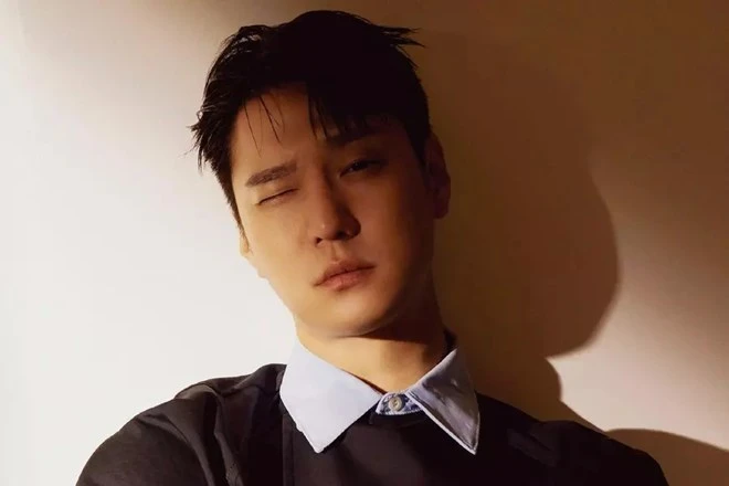 Go Kyung Pyo sao phim Romaja: Yuksao, không ngừng hề, quá khứ bị hất hủi - Hình 6