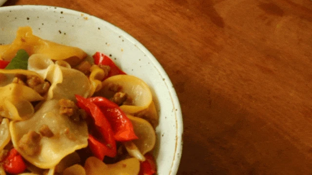 Phụ nữ nên ăn nhiều món này: Dễ nấu mà giòn ngon, được ví tốt hơn tổ yến trong việc chăm sóc sắc đẹp - Hình 8
