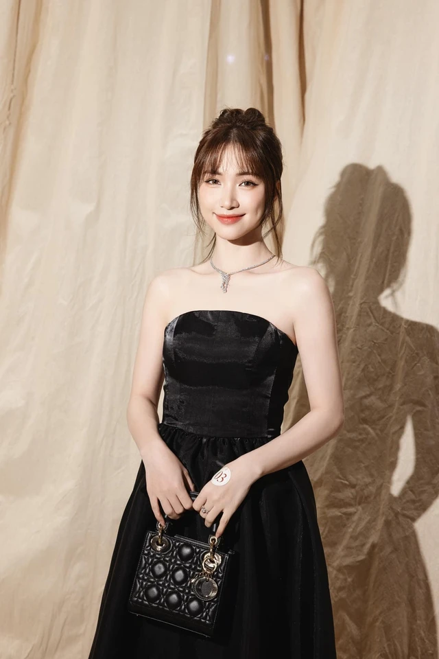 Hoà Minzy bị sân si giật chén cơm mẹ bỉm, đáp trả lý do bán hàng gây bất ngờ - Hình 4