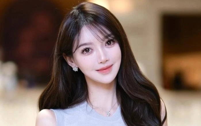 Huỳnh Hiểu Minh bị khui bí mật lợi dụng bạn gái, xử đẹp blogger 3M fan - Hình 2